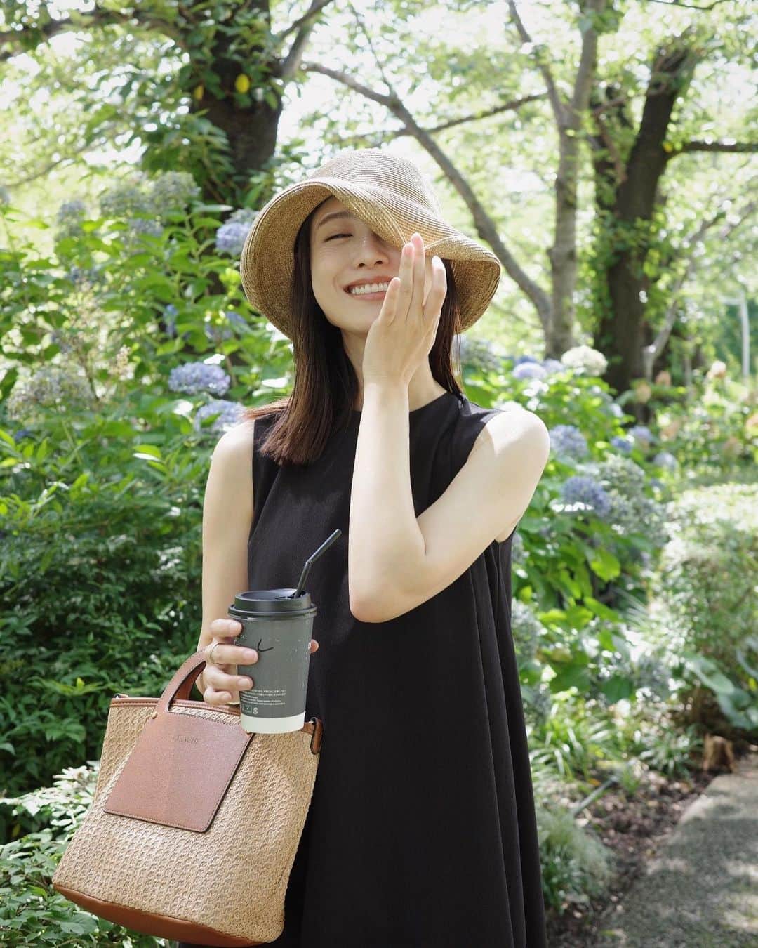 izu（出岡美咲）さんのインスタグラム写真 - (izu（出岡美咲）Instagram)「おはようございます。 本格的に、お帽子必須な季節に入り 毎日お帽子とワンピースがとにかく人気です♪  乗り切りましょうね、今年の夏も。」7月12日 10時36分 - izu_stagram