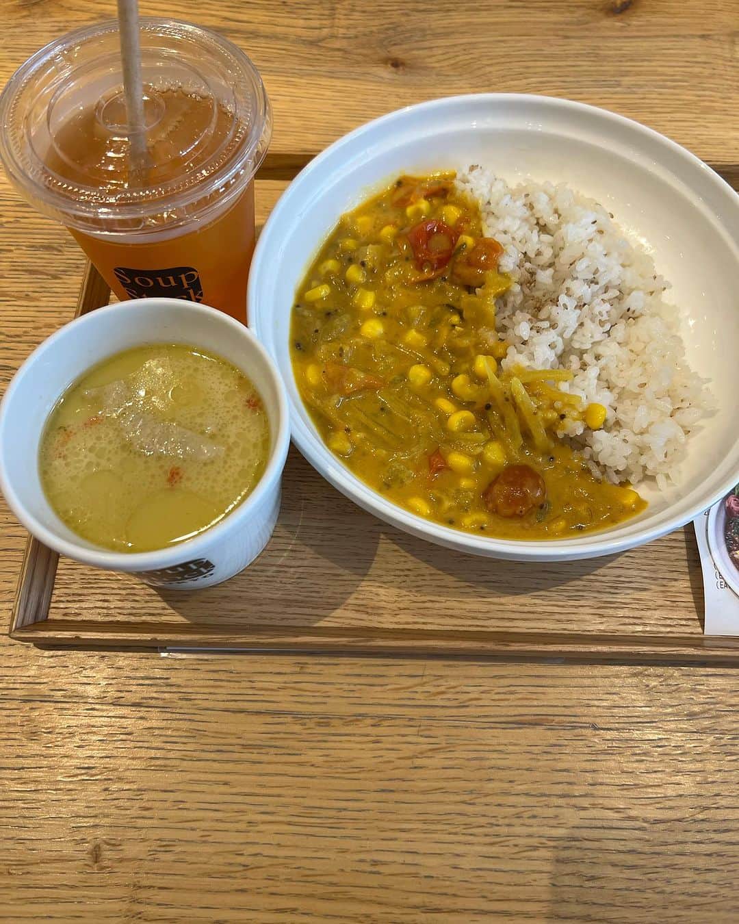 遠山正道のインスタグラム：「さわカレーセット(爽やかなタイの〜)ヤングコーンが太くてゴロゴロてうまーい^ ^」