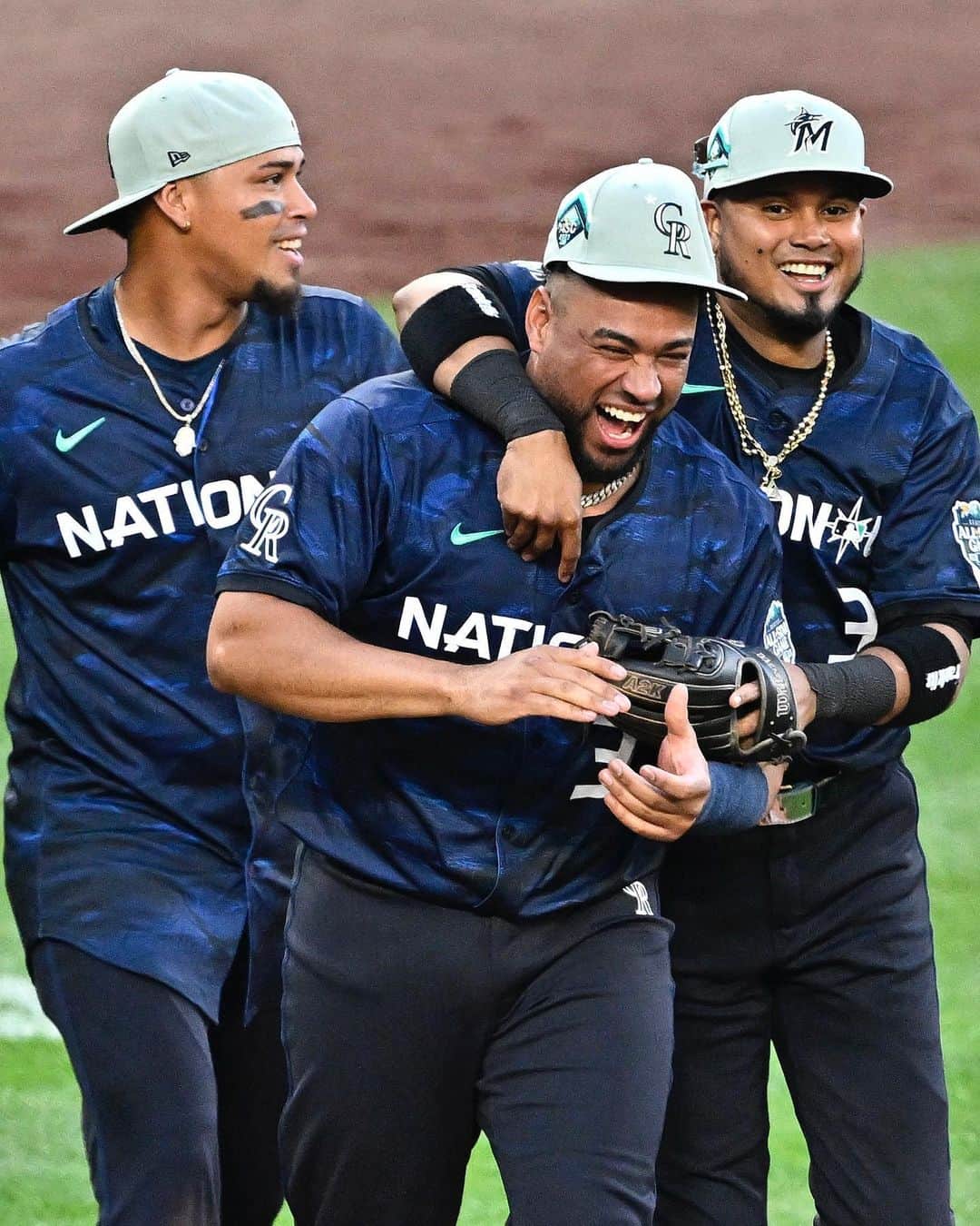 MLBさんのインスタグラム写真 - (MLBInstagram)「The National League goes home happy! #AllStarGame」7月12日 13時13分 - mlb