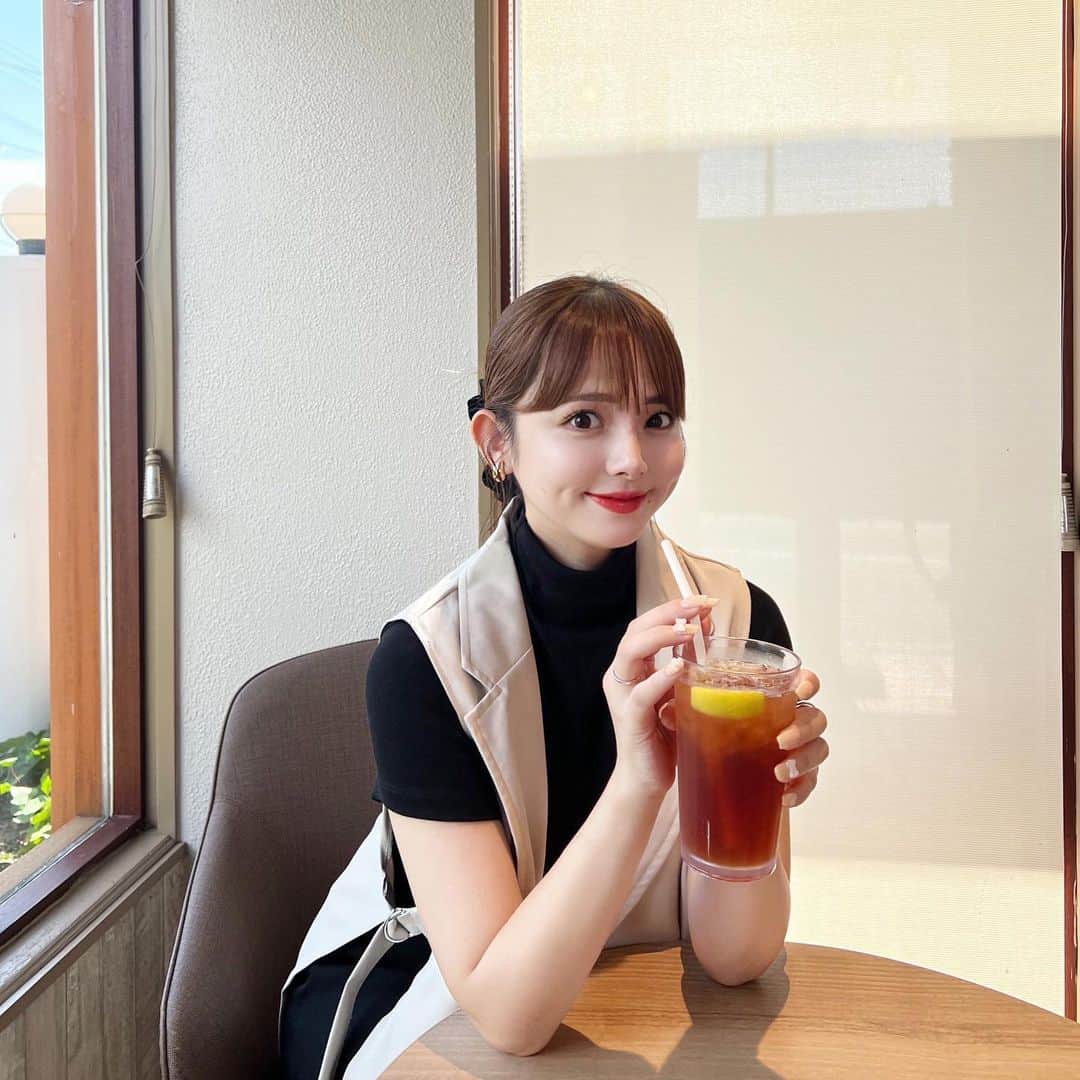 横山紗弓のインスタグラム：「ママとおデート🍹🍋 #福岡カフェ #福岡デート」