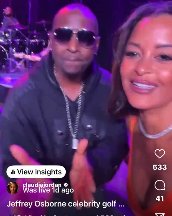 クラウディア・ジョーダンのインスタグラム：「Got to see one of my favorite people/ singers in the world- my boy  @realjohnnygill22 ! Always a vibe!」