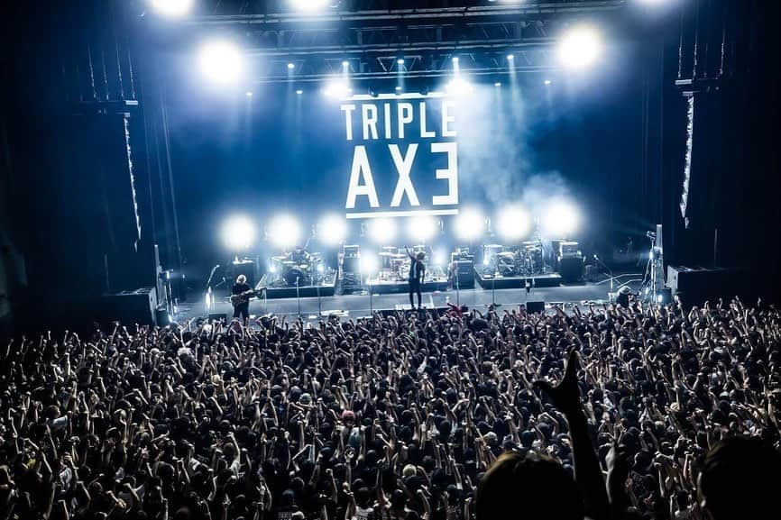 Katsuma さんのインスタグラム写真 - (Katsuma Instagram)「TRIPLE AXE ONE MAN SHOW 2023 at Zepp Haneda (TOKYO) 🔥🔥🔥  photos ①②③④ @yamada_mphoto  ⑤⑥⑦ @hayachinphoto  ⑧⑨ @koheisuzukiphoto」7月12日 16時11分 - katsuma_drums