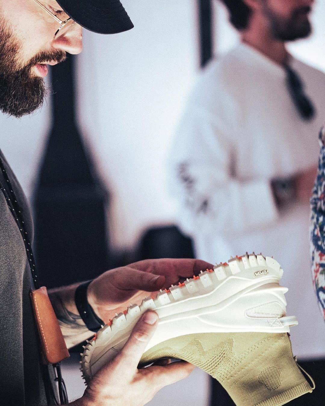 モンクレールさんのインスタグラム写真 - (モンクレールInstagram)「Members of the brand’s global community arrived at Studio Ascenti to sample, experience and gain a deeper understanding of Moncler footwear.   #MonclerStudioAscenti  #MonclerTrailgrip」7月12日 17時12分 - moncler