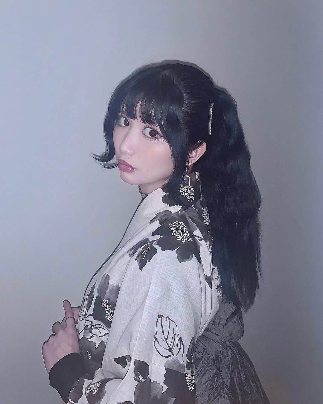 アリスムカイデのインスタグラム：「夏なんかこなきゃいいです」