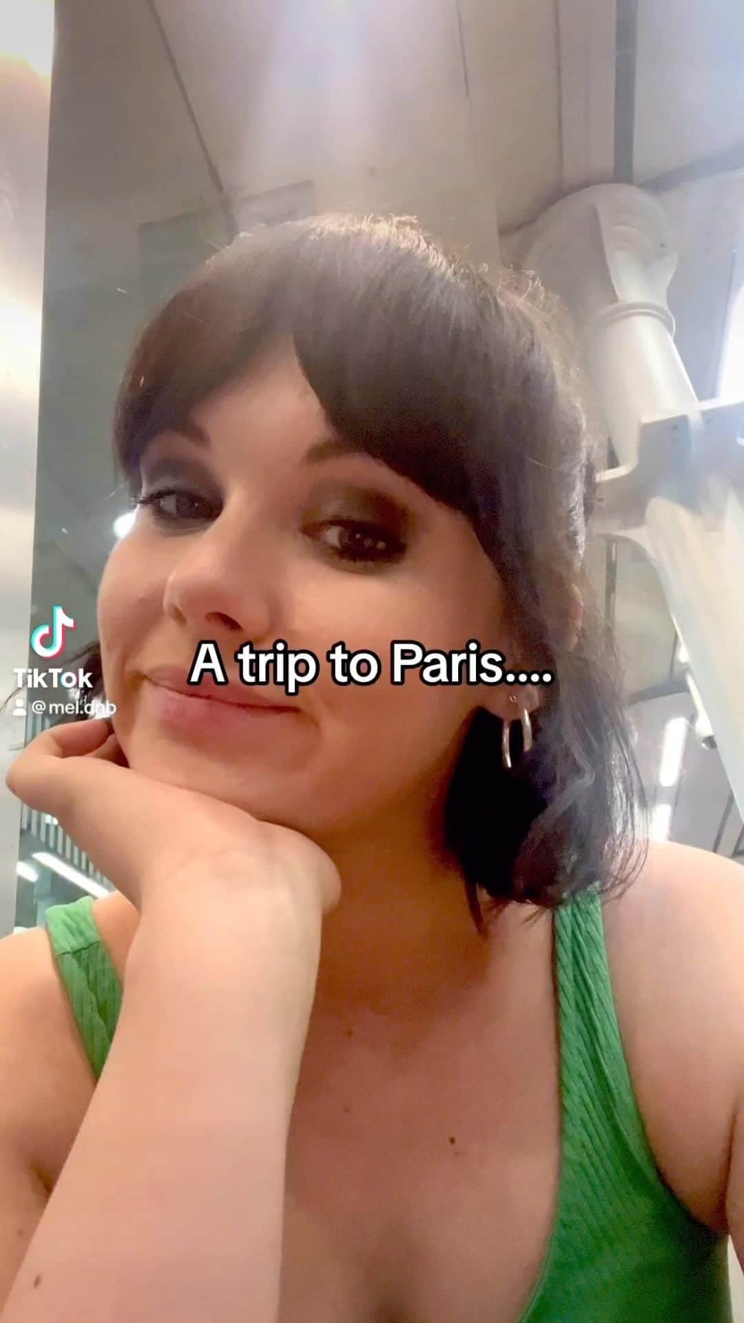 DJ Mel Clarkeのインスタグラム：「A trip to Paris…..」