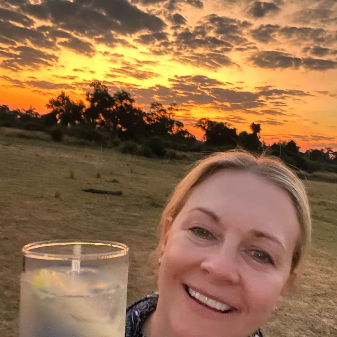 メリッサ・ジョーン・ハートさんのインスタグラム写真 (メリッサ・ジョーン・ハートInstagram)「The sunsets in