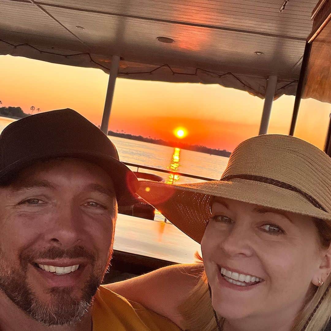 メリッサ・ジョーン・ハートさんのインスタグラム写真 (メリッサ・ジョーン・ハートInstagram)「The sunsets in