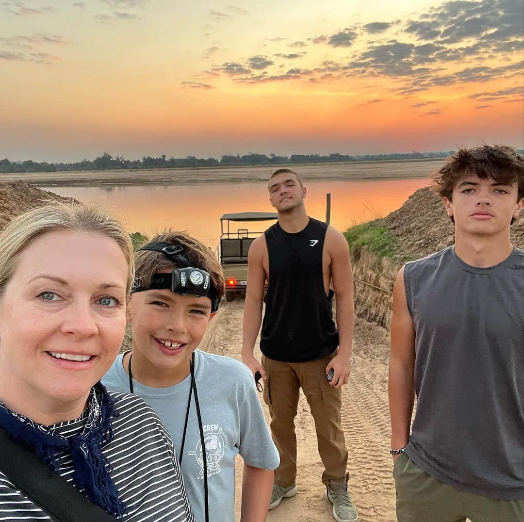 メリッサ・ジョーン・ハートさんのインスタグラム写真 (メリッサ・ジョーン・ハートInstagram)「The sunsets in