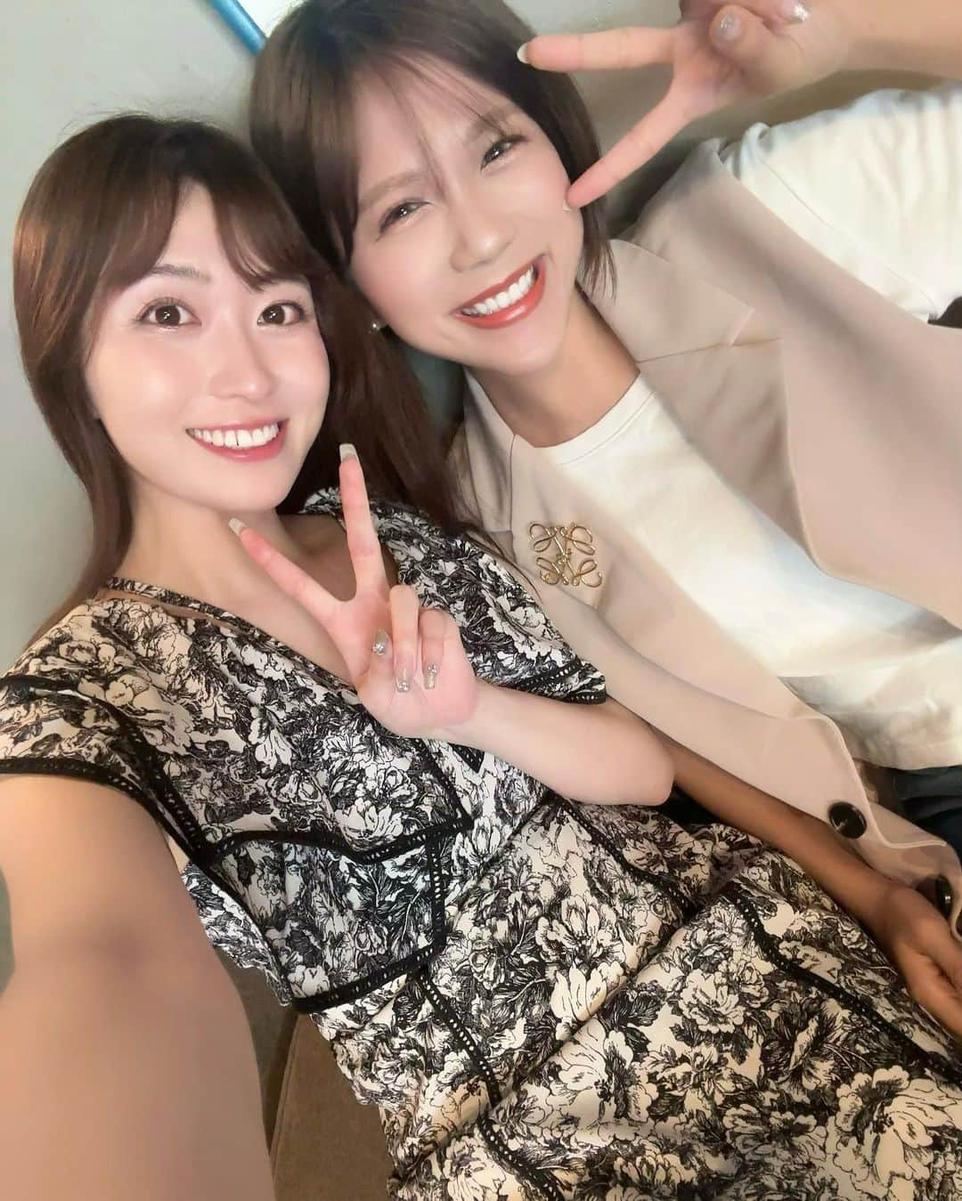 海江田麻貴さんのインスタグラム写真 - (海江田麻貴Instagram)「ㅤㅤㅤㅤㅤㅤㅤㅤㅤㅤ  ㅤㅤㅤㅤ 👩‍❤️‍👩💟  ㅤㅤㅤㅤㅤ さっちゃんと並ぶとオセロみたい⚪️⚫️🤣笑笑 いつも理解者で居てくれてパワーくれてありがとだいすっき🩷  ㅤㅤㅤㅤㅤ  ㅤㅤㅤㅤㅤ  ㅤㅤㅤㅤㅤ  ㅤㅤㅤㅤㅤ ㅤㅤㅤㅤㅤ#mybestie #mybesties #bestie #japanesegirl #日本女孩 #bff ㅤㅤㅤㅤㅤ」7月12日 19時41分 - _makiii0924_