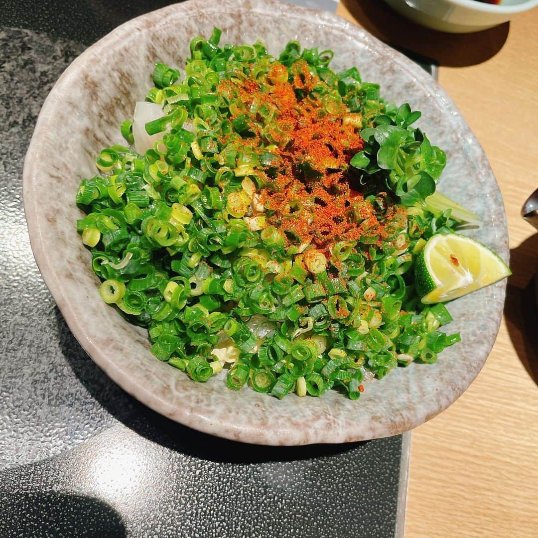 お茶の水うらんさんのインスタグラム写真 - (お茶の水うらんInstagram)「大大大好きな🐡  最近の好きな食べ物は 🐡と🦀と🦐です💕✨💕  外食は絶対これ✨ ふぐの唐揚げが日本一美味しい✨ そしてヘルシー最高💕💕  今月大阪行くからその時も絶対フグ食べる🐡💕 いいお店あるかな？✨  #ふぐ #🐡 #フグ #グルメ #gourmet #delicious #food #てっちり」7月12日 19時43分 - uran_alcoholic