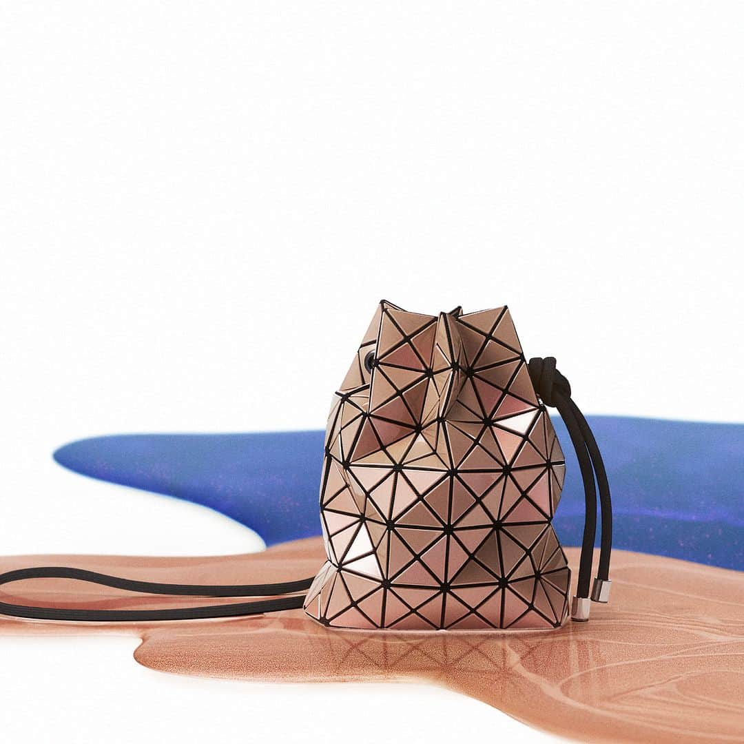 のインスタグラム：「"WRING GLOSS"  Release Month: July, 2023 *The release month might be different in each country.  #baobaoisseymiyake #baobao #isseymiyake #baobaoisseymiyakeAW23」