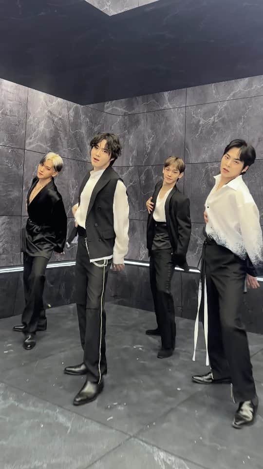 EXOのインスタグラム