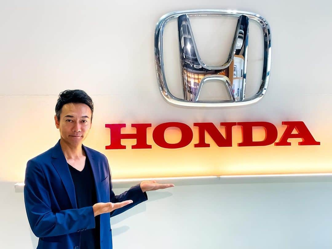 元木行哉さんのインスタグラム写真 - (元木行哉Instagram)「⁡ Kビジョンさんが製作した、Honda Cars光東さんとドラマ『たべものがたり 元木食堂』のコラボCMがこの度、日本ケーブルテレビ連盟中国支部「中国地区番組アワード」にてCM部門審査員特別賞を受賞しました。 ⁡ 一昨年は『元木食堂』がレギュラー番組部門一位NHK広島拠点放送局長賞をいただき、またこうして関係者及びスタッフ皆さんの努力を評価してくださったことにとても嬉しく思います。 ありがとう御座いました！ ⁡ #hondacars光東  #hondacars  #cm  #kビジョン  #元木食堂  #元木行哉  #受賞」7月12日 20時30分 - ikuya_motoki