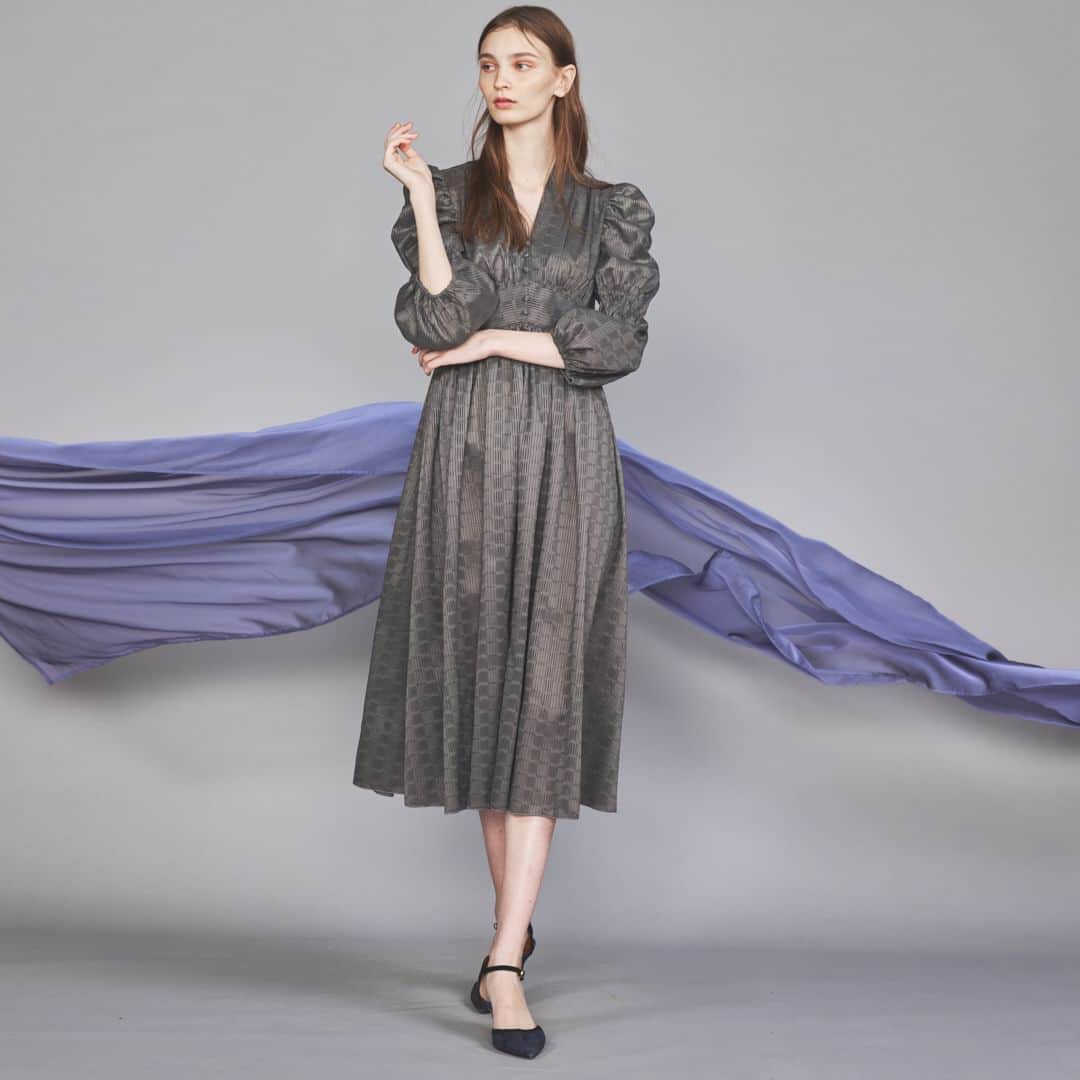 Double Standard Clothingのインスタグラム：「. NEW ARRIVAL 2023 PRE-FALL COLLECTION . [DRESS] CORCOVADO / SHEER CHECK JACQUARDドレス price. 79,200円(税込) color. グレー / ブラック size. 36 / 38 . ------------------------------------------ #doublestandardclothing #tokyo #corcovardo #DSC #sov #nightstore #fashion #ootd #2023prefall」