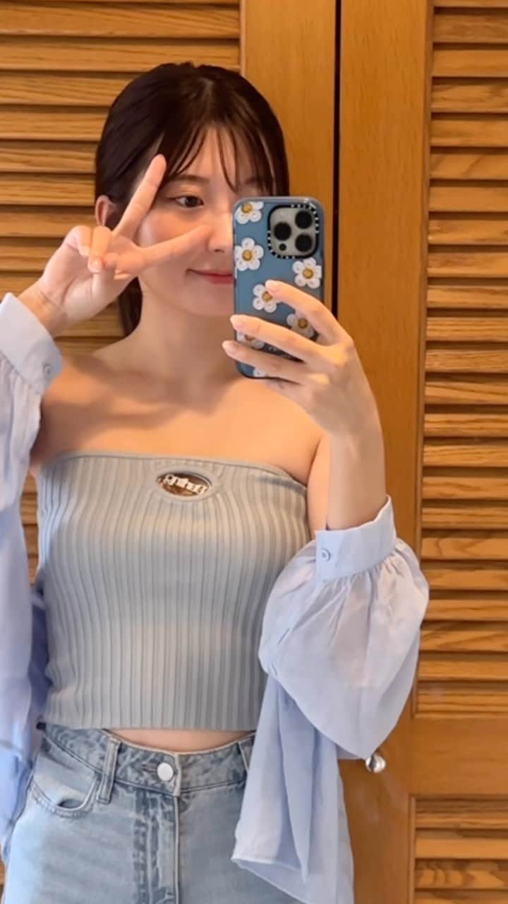 りこのインスタグラム：「沖縄楽しかった🩵 おにゅーの夏服もいっぱい着れた〜😙」