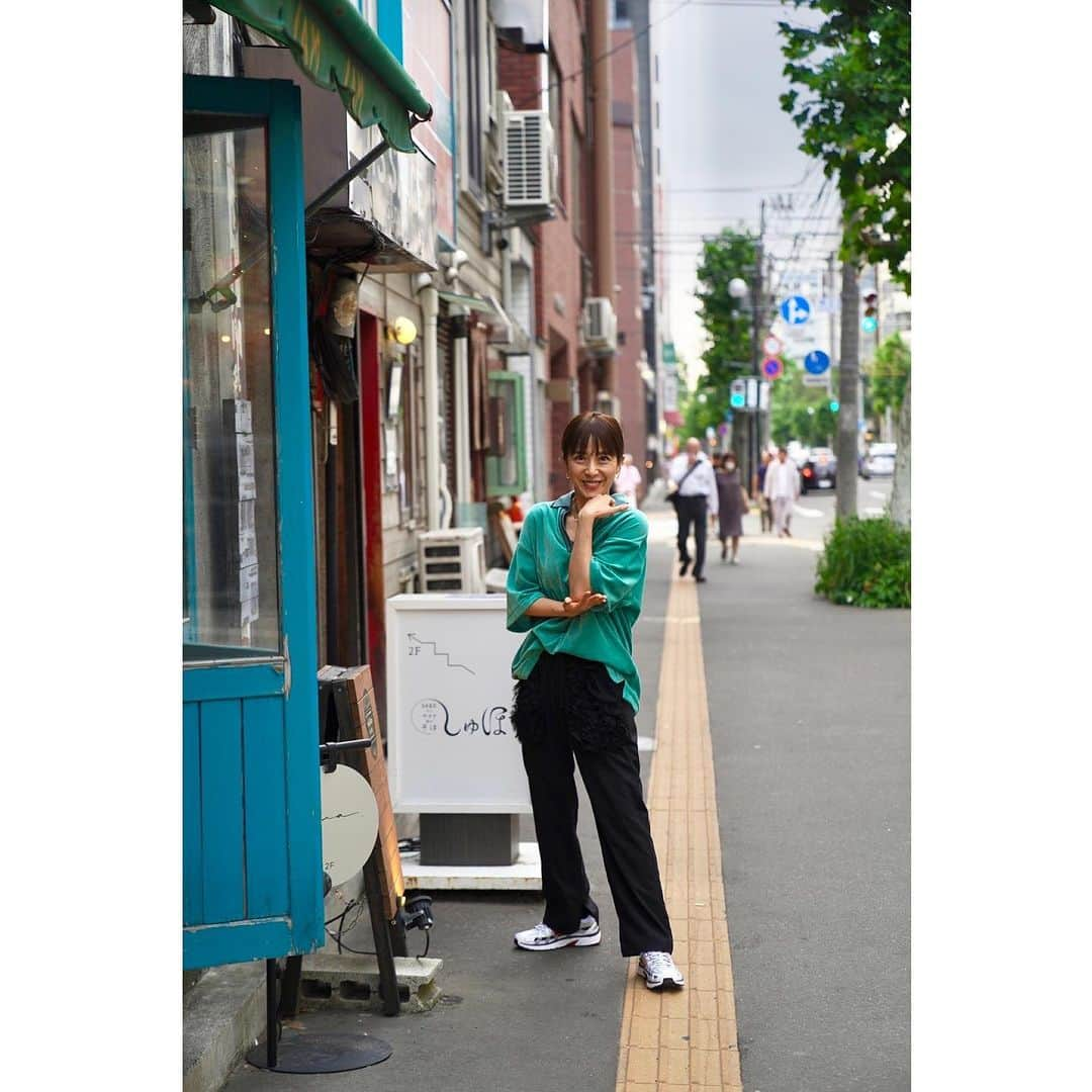 MāWさんのインスタグラム写真 - (MāWInstagram)「. [MaW Community] name: 田口 りえ / ナレーター @taguchi_rie   tops: #allege shoes: #nike  ▶︎  #maw_community #mawsapporo #MāW #insonlinestore #sapporo #hokkaido」7月12日 21時21分 - maw_sapporo