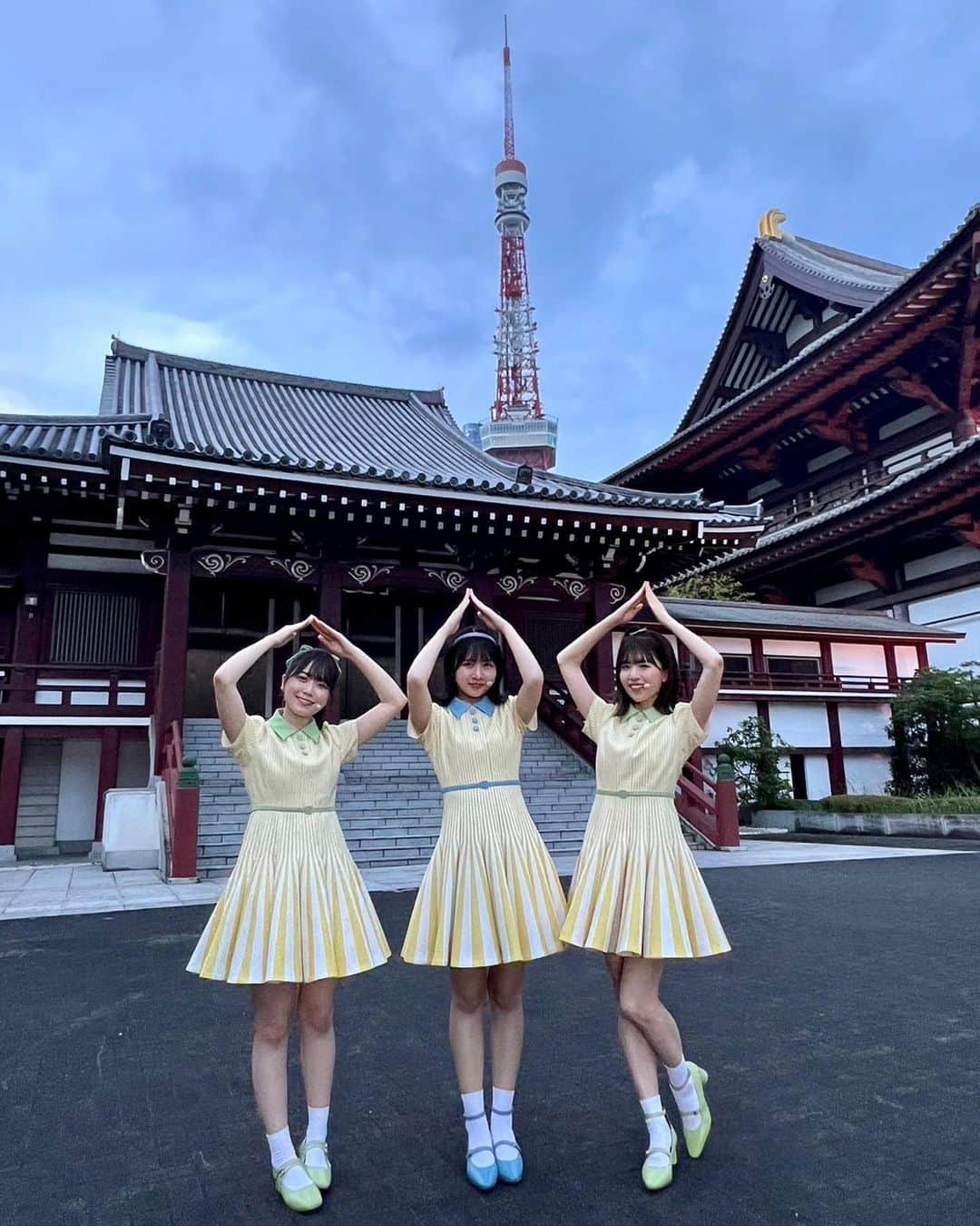 丹生明里さんのインスタグラム写真 - (丹生明里Instagram)「2023 FNS 歌謡祭 夏 "Am I ready?"初披露でした！🐰  ありがとうございました〜  増上寺のライトアップと東京タワー🗼とっても綺麗でした〜✨  #AmIready #日向坂46 #丹生ちゃん #東京タワー #増上寺」7月12日 21時23分 - nibuchan_akari