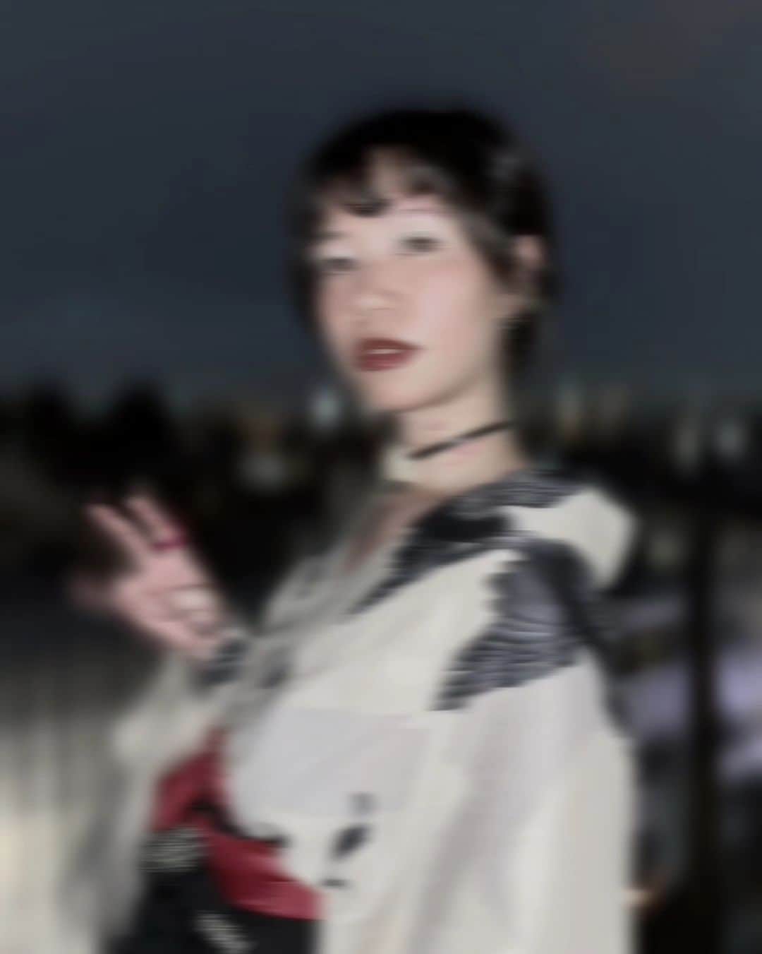 LISACHRISのインスタグラム：「JAZZY TANKA REMIX🐱 SOUL MATEZ MUSIC 🆙@ MY YOUTUBE☢️ PLZ TAP IN☠️  #meight #新曲」