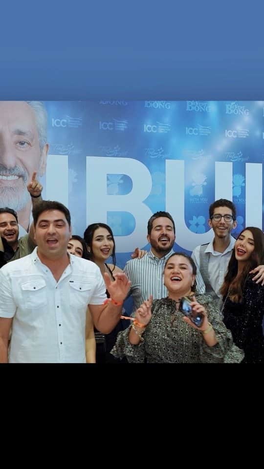 Ebiのインスタグラム：「. بی نهایت سپاسگزارم از استقبال خوبی که از دیروز تا الان از برنامه "۱۸م شهریورماه" داشتید و از همین الان منتظرم تا این شب برسه تا یکبار دیگه روی ماه تک تکتون رو از نزدیک ببینم❤️ به همین مناسبت ویدیویی از حال و هوای کنسرتی که ۳ تیرماه در استانبول داشتم رو تقدیمتون میکنم، تا بیشتر با حال و هوای قبل و بعد برنامه ها آشنا بشید. لذت بردم از دیدن این همه شور و انرژی که تو ویدیو داشتید قربون شکل ماه همگی، به امید دیدار در ۱۸ شهریور🇹🇷 همین سالن و به امید خدا همین شور و هیجان❤️  . EBI live in Istanbul 🇹🇷 September 9th, 2023 at ISTANBUL CONGRESS CENTER  Tickets: 🌐 Ebiconcert.com   ☎️0090 536 259 1801   ☎️0090 536 259 1802  . ویدیو برای دانلود راحت تر شما عزیزان در کانال تلگرام به آدرس: T.me/EbiOfficialChannel  قرار گرفت❤️  Video: @arash.tolou 🎥  @saeed_saleh_edit . اگر تصویر شما یا دوستانتان در ویدیو هست، درصورت تمایل میتوانید در کامنت تگ کنید🌹」