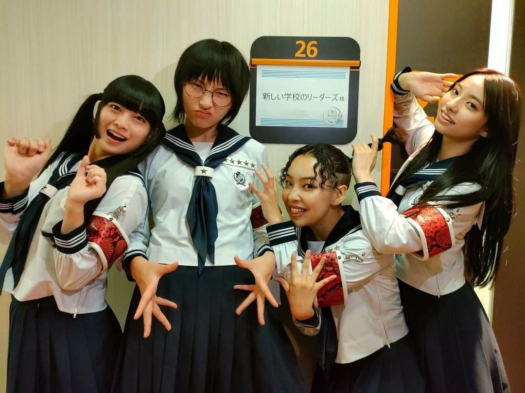 新しい学校のリーダーズのインスタグラム