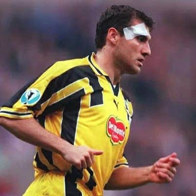 SSラツィオのインスタグラム：「🤕 🏆 Buon compleanno a Christian Vieri!  🎉 L'ex bomber biancoceleste compie oggi 50 anni」