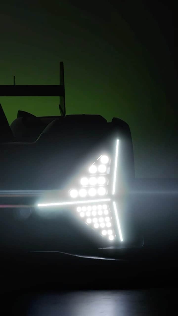 ランボルギーニのインスタグラム：「We can already hear the roar of its engine!  The latest Lamborghini racing car is a hybrid racing prototype with a twin-turbo internal combustion V8 entirely designed and developed by us.  Tomorrow, 10:30 AM CEST, Goodwood Festival of Speed.    #Lamborghini #LamborghiniSc」
