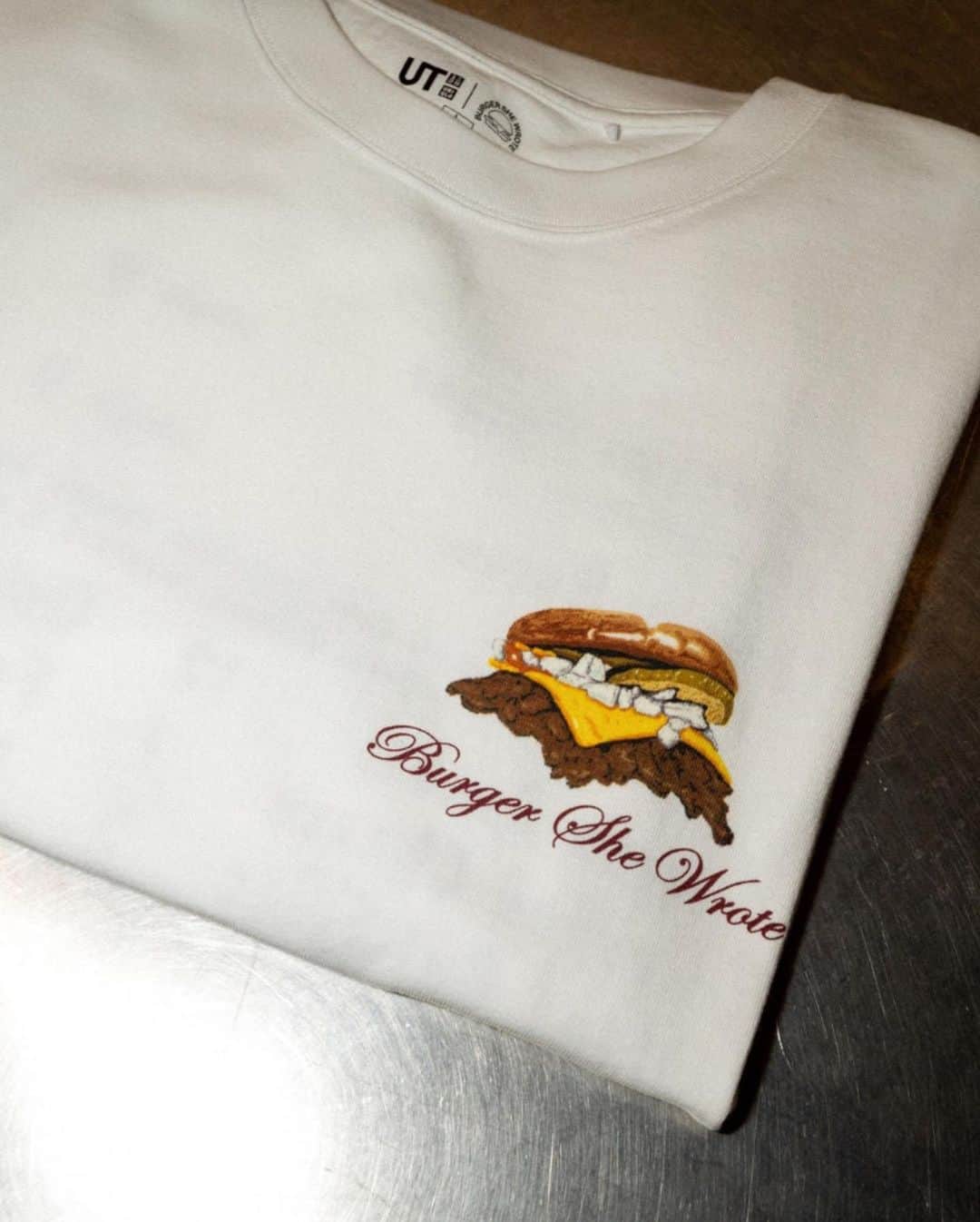 uniqlousaさんのインスタグラム写真 - (uniqlousaInstagram)「L.A. is the birthplace of food culture 🍔 This new collection features unique designs for L.A’s hottest eateries: Pizzanista!, Burger She Wrote, and Katsu Sando. Preview the full collection at the link in our bio, available on 7/17!   #Uniqlo #Uniqlousa #LA」7月13日 0時50分 - uniqlousa