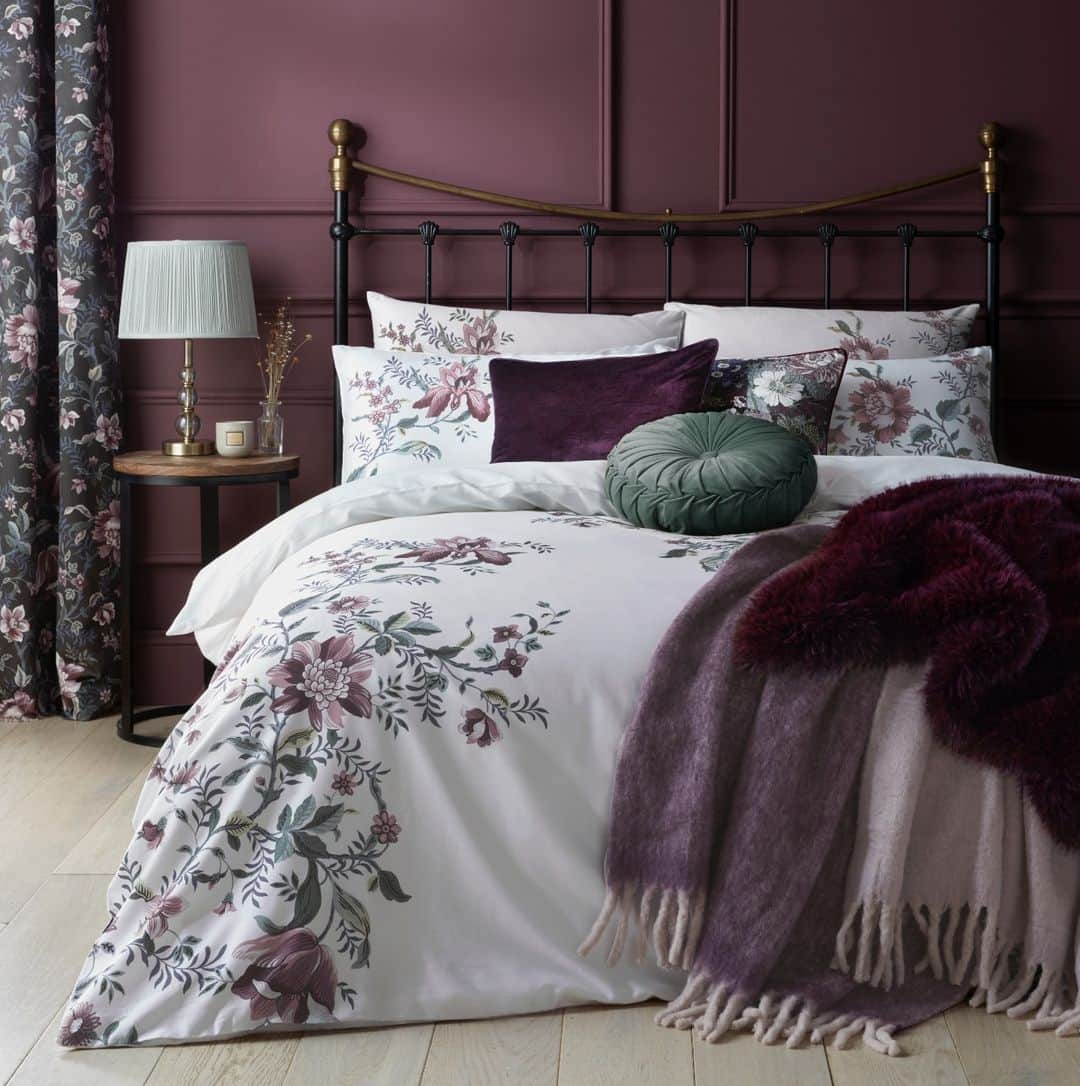 ローラアシュレイさんのインスタグラム写真 - (ローラアシュレイInstagram)「NEW IN ✨ Give your bed a refresh with our new striking bedding.⁣ ⁣ 🔎 Pointon Fields Duvet Cover and Pillowcase Set⁣ 🔎 Loveston Duvet Cover and Pillowcase Set⁣ 🔎 Edita's Garden Duvet Cover and Pillowcase Set⁣ ⁣ Now available on lauraashley.com and @nextofficial」7月13日 2時00分 - lauraashleyuk