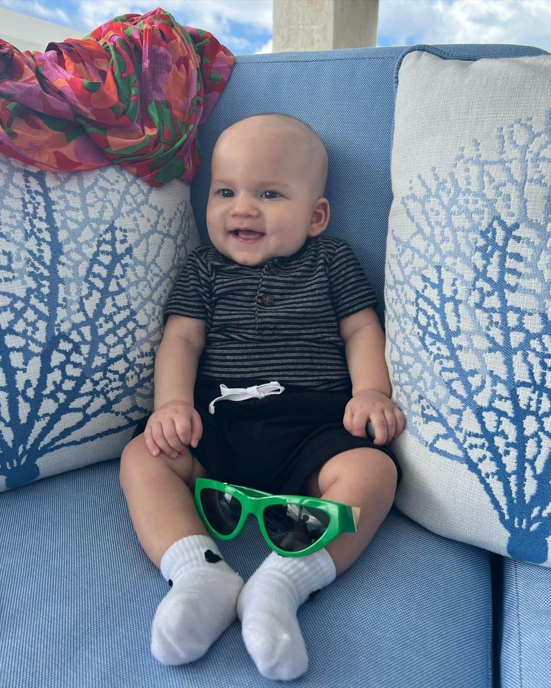 Katya Elise Henryさんのインスタグラム写真 - (Katya Elise HenryInstagram)「my big boy is 6 months old today 🙏🏽 please stop growing up. you are perfect my sweet son, you’re everything I ever wanted! that mama + son bond is 🥺🤞🏽🩵 indescribable, whew I can’t even handle it. happy 6 months Harlem!」7月13日 2時09分 - katyaelisehenry