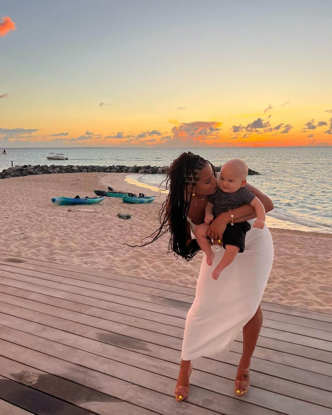Katya Elise Henryのインスタグラム：「my big boy is 6 months old today 🙏🏽 please stop growing up. you are perfect my sweet son, you’re everything I ever wanted! that mama + son bond is 🥺🤞🏽🩵 indescribable, whew I can’t even handle it. happy 6 months Harlem!」