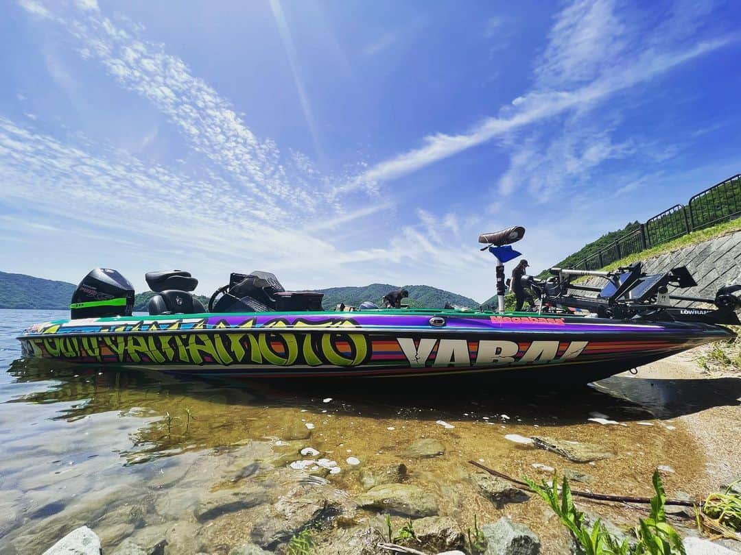 長瀬智也さんのインスタグラム写真 - (長瀬智也Instagram)「@hirokazu_kawabe  #teamgary #garyyamamoto  #yabai #gamefishing  #lakehibara」7月13日 13時47分 - nagasetomoya_