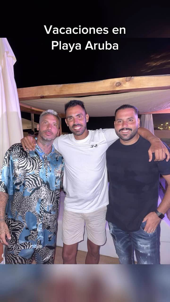 のインスタグラム：「Cinco dias increíbles en @playa_aruba !!! Gracias a todos por el trato!!! @canomoliere @pedrito_garcia @pedrorueda_j @alexis_ruano_2 @alexisscorleone @frutosdaniel10 @alvarog_rey @samuel7garcia」