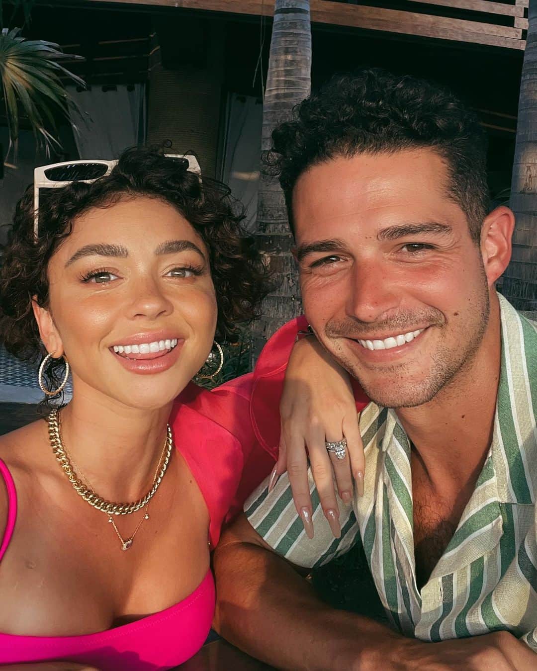 サラ・ハイランドさんのインスタグラム写真 - (サラ・ハイランドInstagram)「Paradise is @wellsadams & @trysourse ☀️ #barbie」7月13日 6時17分 - sarahhyland
