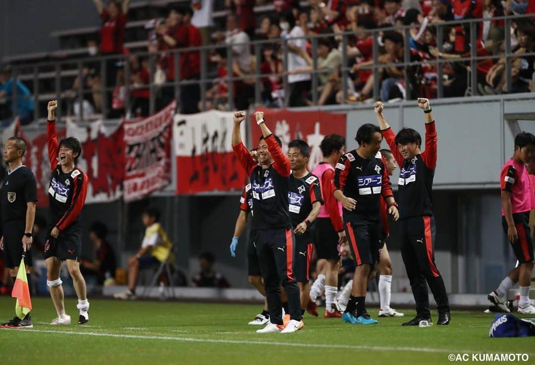 ROASSO KUMAMOTOさんのインスタグラム写真 - (ROASSO KUMAMOTOInstagram)「フォトレポート📷2️⃣ #ロアッソ熊本 #7月12日 #天皇杯3回戦 #サガン鳥栖戦 #勝利 4-3 #延長戦 #松岡瑠夢⚽️⚽️ #道脇豊⚽️⚽️ #たくさんの応援ありがとうございました  次の試合は #7月16日 #ホームゲーム #九州ダービー #大分トリニータ戦 #挑め高みへ」7月13日 9時03分 - roassokumamoto_official