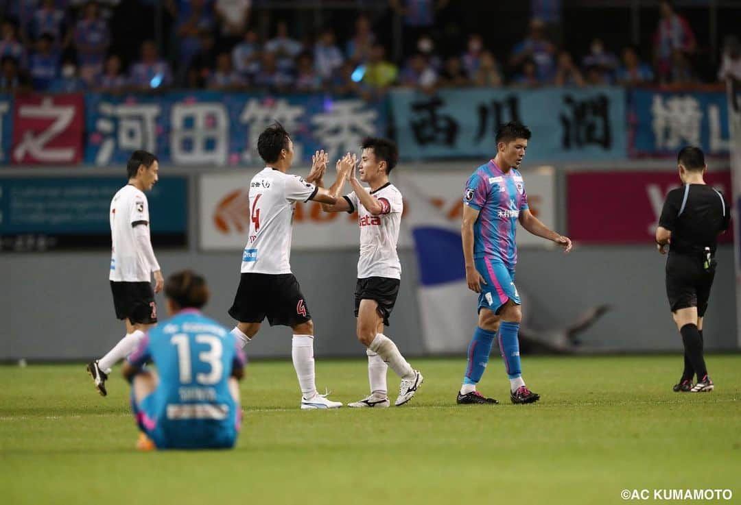 ROASSO KUMAMOTOさんのインスタグラム写真 - (ROASSO KUMAMOTOInstagram)「フォトレポート📷2️⃣ #ロアッソ熊本 #7月12日 #天皇杯3回戦 #サガン鳥栖戦 #勝利 4-3 #延長戦 #松岡瑠夢⚽️⚽️ #道脇豊⚽️⚽️ #たくさんの応援ありがとうございました  次の試合は #7月16日 #ホームゲーム #九州ダービー #大分トリニータ戦 #挑め高みへ」7月13日 9時03分 - roassokumamoto_official