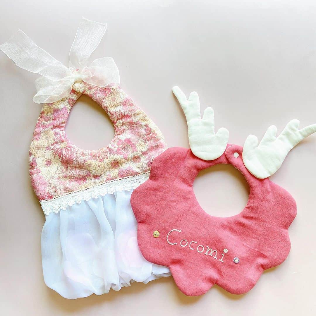 chocolat＊スタイやベビー雑貨のお店です♡のインスタグラム：「. order𓂃 𓈒𓏸𑁍  . 女の子スタイセット♡ ̖́- 久々のドレススタイでした𓈒 𓂂𓏸𓋪‪ 作って見るとやっぱり 可愛いなぁと見とれてしまいました🤭❤️  オーダーありがとうございました❤️  #オーダースタイ#天使スタイ#ドレススタイ#女の子スタイ#お出かけスタイ#出産祝い#ベビーギフト#親バカ#親バカ部#四日市ママ#鈴鹿ママ#三重ママ#赤ちゃんのいる生活#プレママ」
