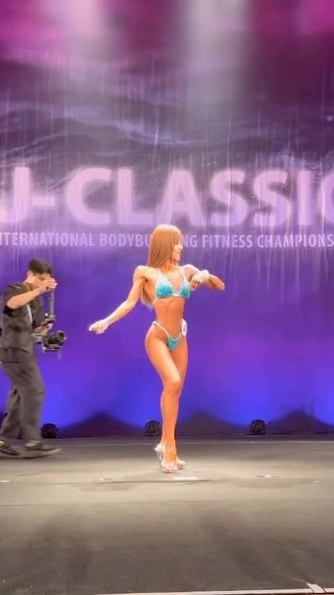 のインスタグラム：「@jclassic_official_  free pose👠👙Bikini #jclassic#kclassic#bikini#bikinicompetitor#bikinicompetition #competition#competitor#contest#bodybuilding #bodycontest#bodyline#workout#training #muscle#bodymake #bodypositivity #healthy#bikinimodel#fitness #fitnessmodel #fitnessgirl #bikinipro #seasonbikini #summerstyleaward 着用ビキニは　@season_bikini.japan  @season_bikini」