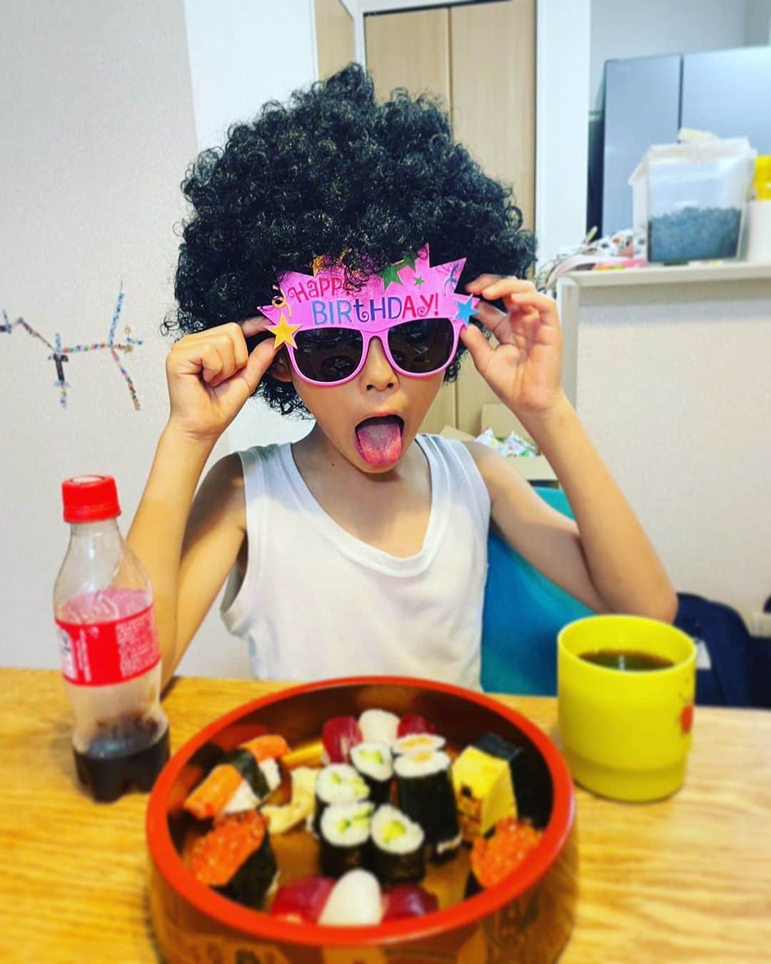 木下あゆ美のインスタグラム：「浮かれた息子に育ちましたw  ##9歳  #9th #7月7日生まれ  #勉強がんばれ」