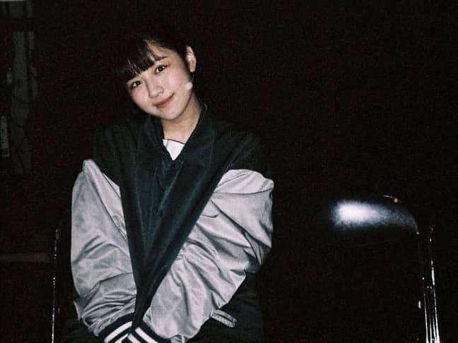 のインスタグラム：「ミュージカル『SUNNY』 無事完走することができました☀️  劇場に足を運んでくださった皆様、本当にありがとうございました。  素敵なキャストの皆様、スタッフの皆様と共に、この作品を作り上げることができて本当に幸せです。 奈美と一緒に自分自身も成長できた気がします😌  この思い出を胸に、これから先も頑張って参ります。   #SUNNY」