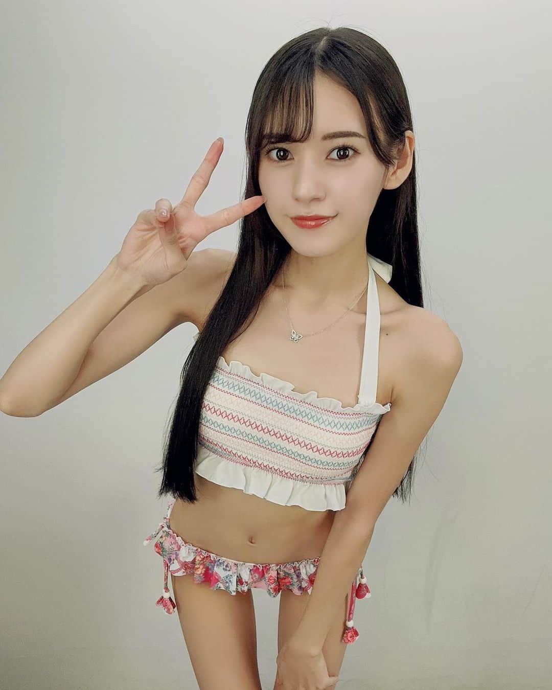 八掛うみのインスタグラム：「. 即売会イベント来てくれてありがとう💐 今月も楽しかったです🫣💫」