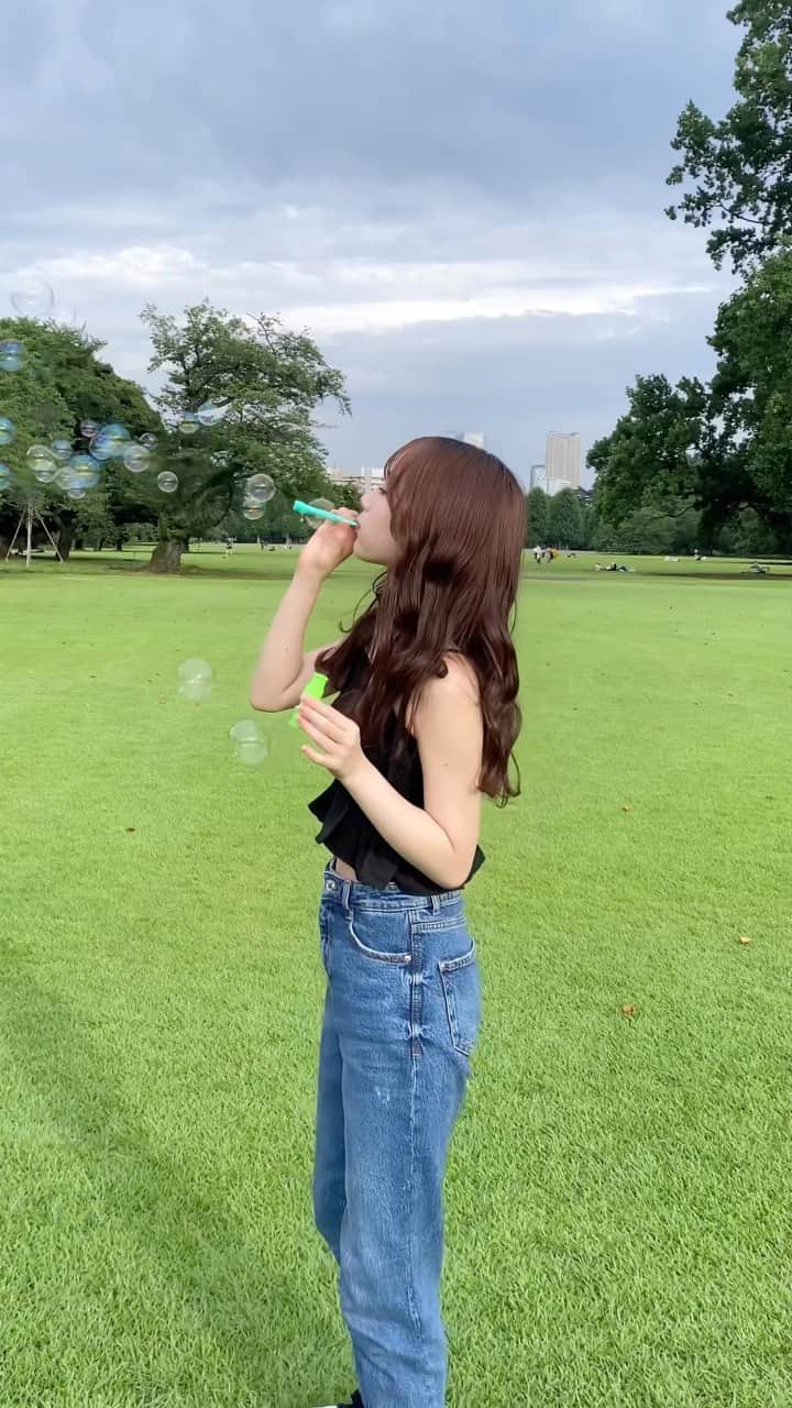 のインスタグラム：「シャボン玉🫧𓂃𓈒𓏸」