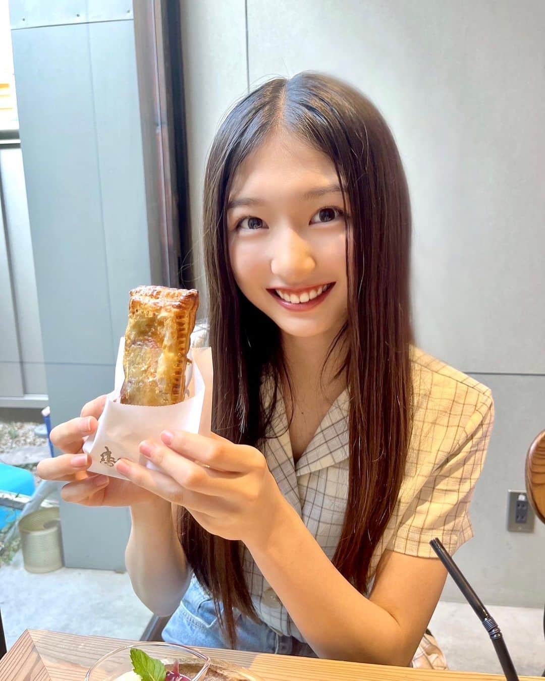 塩月希依音のインスタグラム