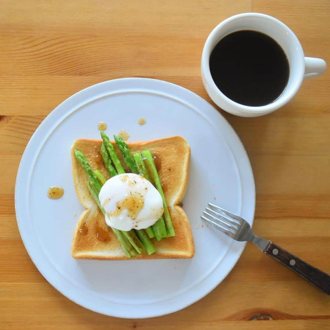 山崎佳のインスタグラム：「Today’s breakfast.」