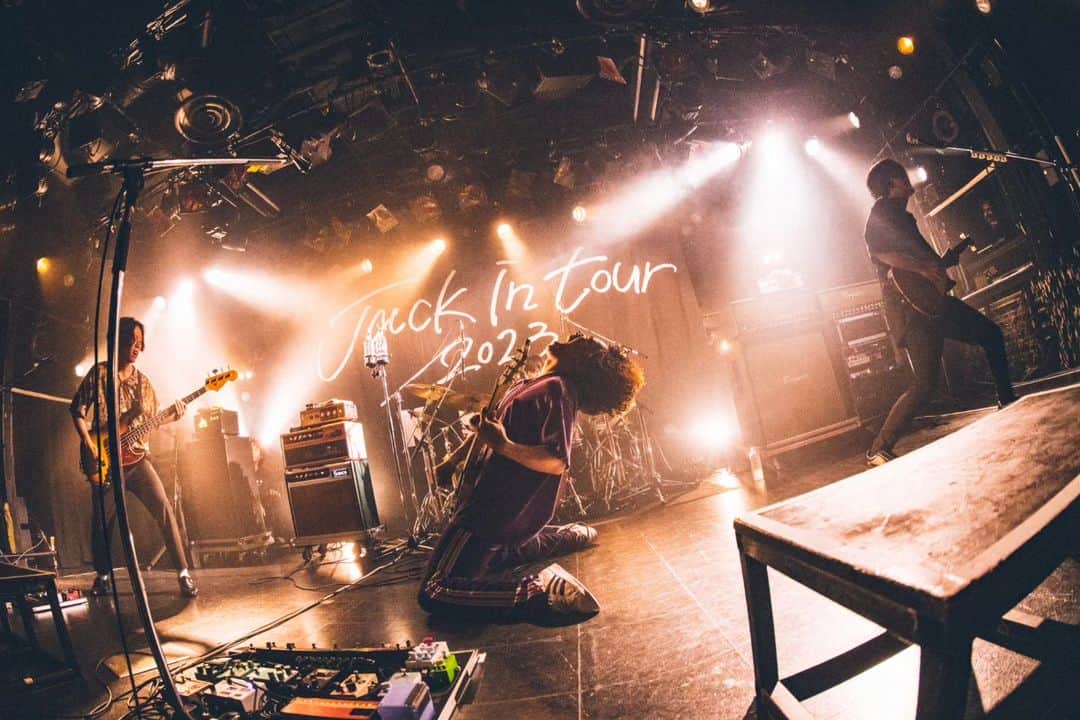 KANA-BOONのインスタグラム：「⁡ ⁡【KANA-BOON Jack in tour 2023】⁡ ⁡⁡ ⁡2023.07.01 広島 CLUB QUATTRO⁡ ⁡with ネクライトーキー⁡ ⁡⁡ ⁡Thank you 広島！✨⁡ ⁡⁡ ⁡photo by @satoshihata87 ⁡ ⁡⁡ ⁡⁡ ⁡#ネクライトーキー ⁡ ⁡#KANABOON ⁡ ⁡#KBジャックインツアー」