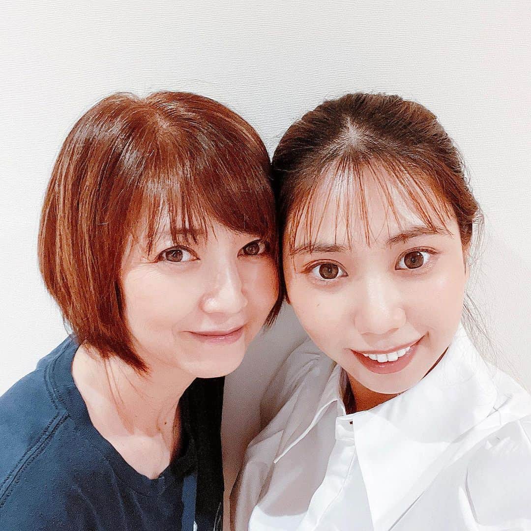 薬丸玲美のインスタグラム：「HAPPY BIRTHDAY MOM🩷🩵  幸せで楽しい一年にしようね！  Love you!!!」
