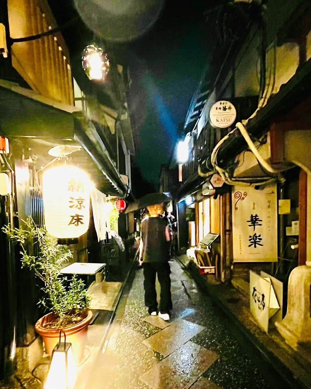 滝澤諒さんのインスタグラム写真 - (滝澤諒Instagram)「Beautiful Kyoto  #vlog #京都 #先斗町 #滝澤諒」7月13日 22時51分 - ryo_takizawa