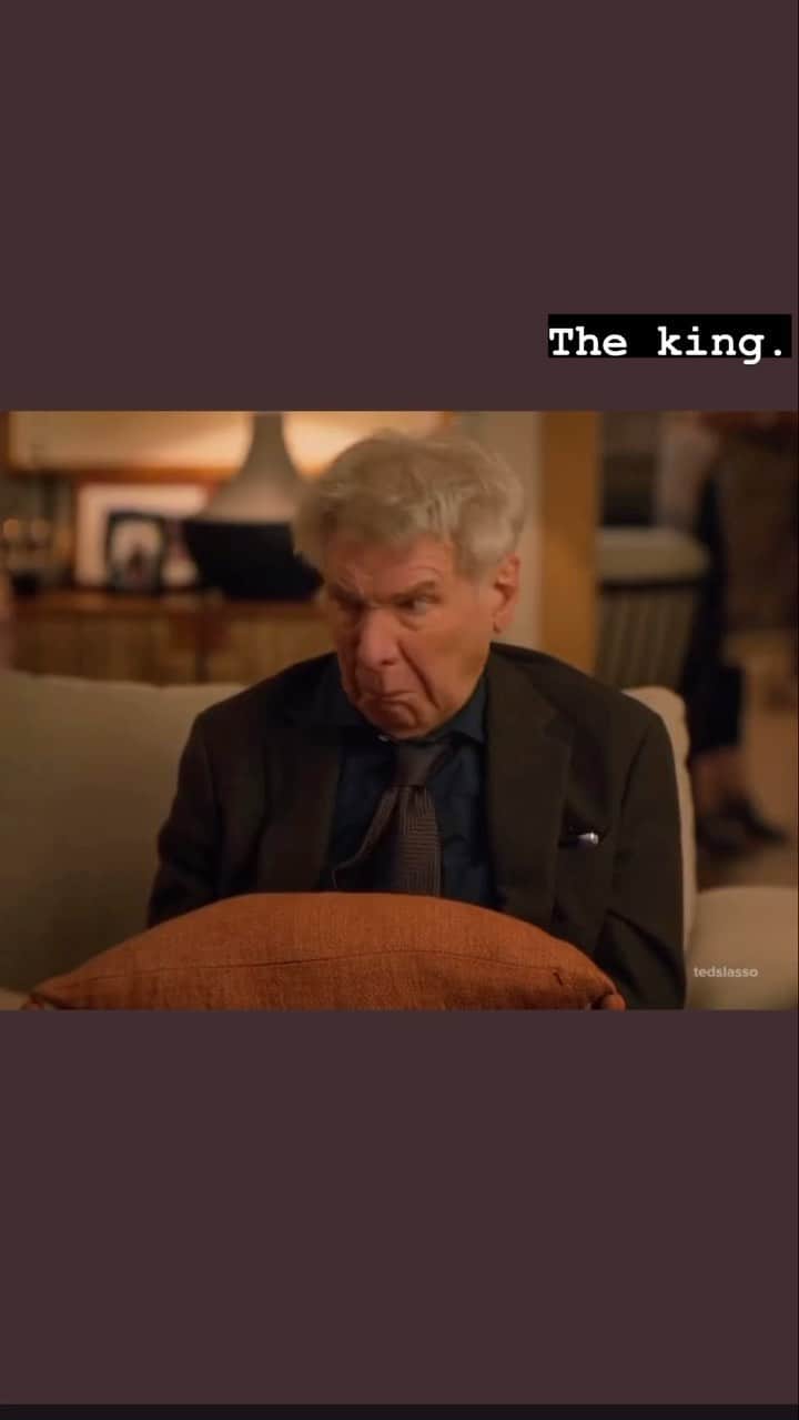 のインスタグラム：「He’s the king. I’m just Kevin. #harrisonford #shrinking @appletv」