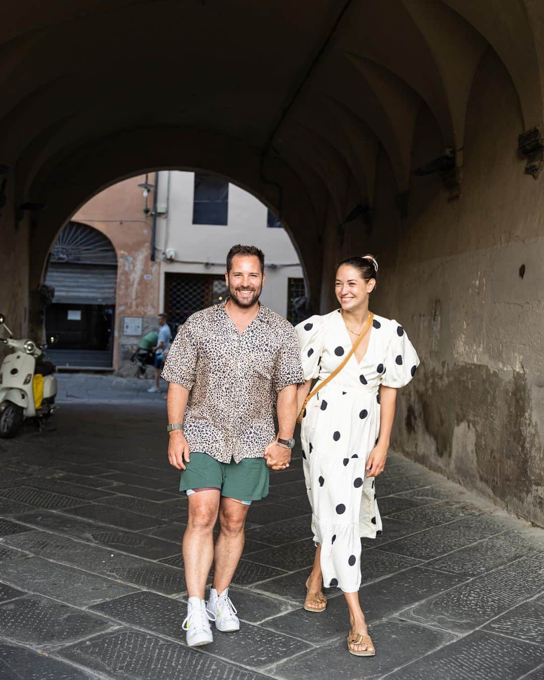 Samuel Lippkeさんのインスタグラム写真 - (Samuel LippkeInstagram)「Lucca Italy, such a magical place for us. This time coming back and staying 5 days inside the walls and really getting to know the town at a whole other level, further deepened our love for this place... Having Ksenia's childhood friend meet us with her 10 month old was a fun highlight too.」7月13日 14時17分 - samuel.lippke