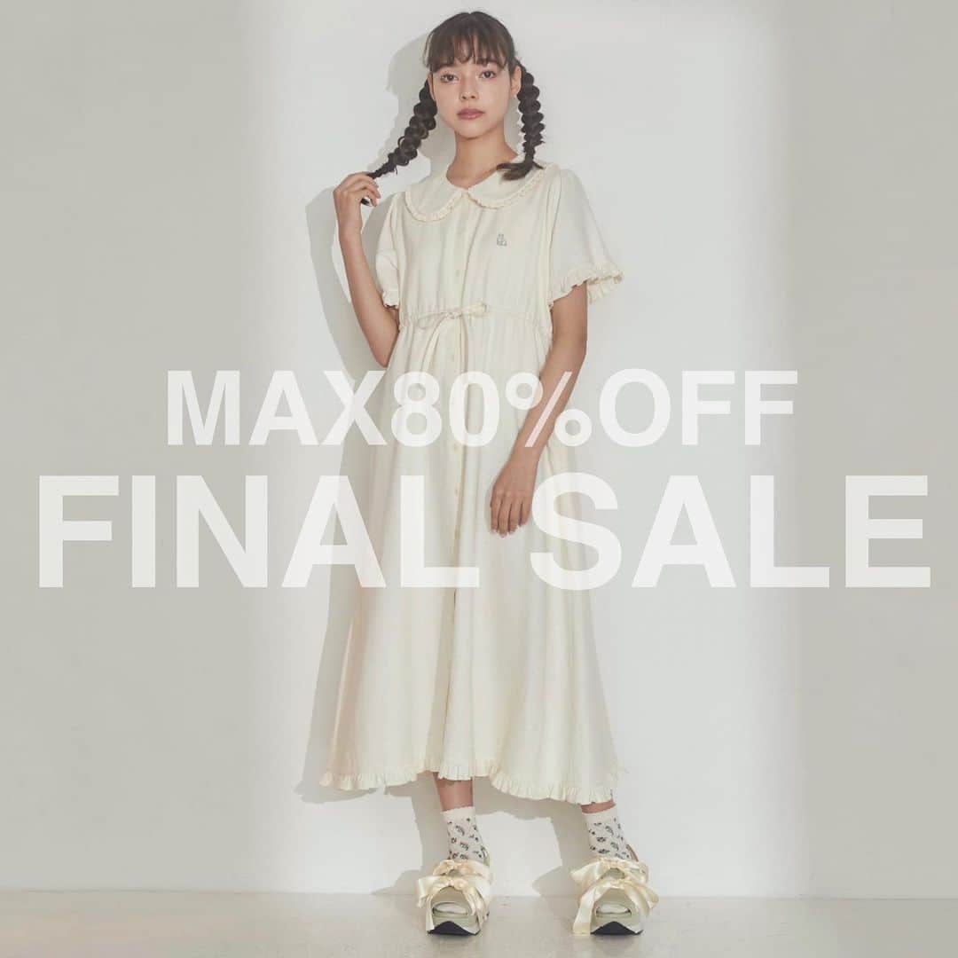 merry jennyのインスタグラム：「【 FINALSALE ! 】 ㅤㅤㅤㅤㅤㅤㅤㅤㅤㅤㅤㅤㅤ MAX80%OFF FINAL SALE 開催中 ❤︎ topのURLから⇨  @merryjenny_instagram  ぜひcheckして下さいね！ ㅤㅤㅤㅤㅤㅤㅤㅤㅤㅤㅤㅤㅤ  ◯ rabbit刺繍ガーゼワンピース col : ivory / pink / blue ¥9,900→ ¥5,940 (tax in) ㅤㅤㅤㅤㅤㅤㅤㅤㅤㅤㅤㅤ ガーゼ素材で暑い夏も涼しく過ごしていただけます！！ 　  #merryjenny #メリージェニー  #2023ss #spring #summer #reflection #ワンピースコーデ #ワンピース」