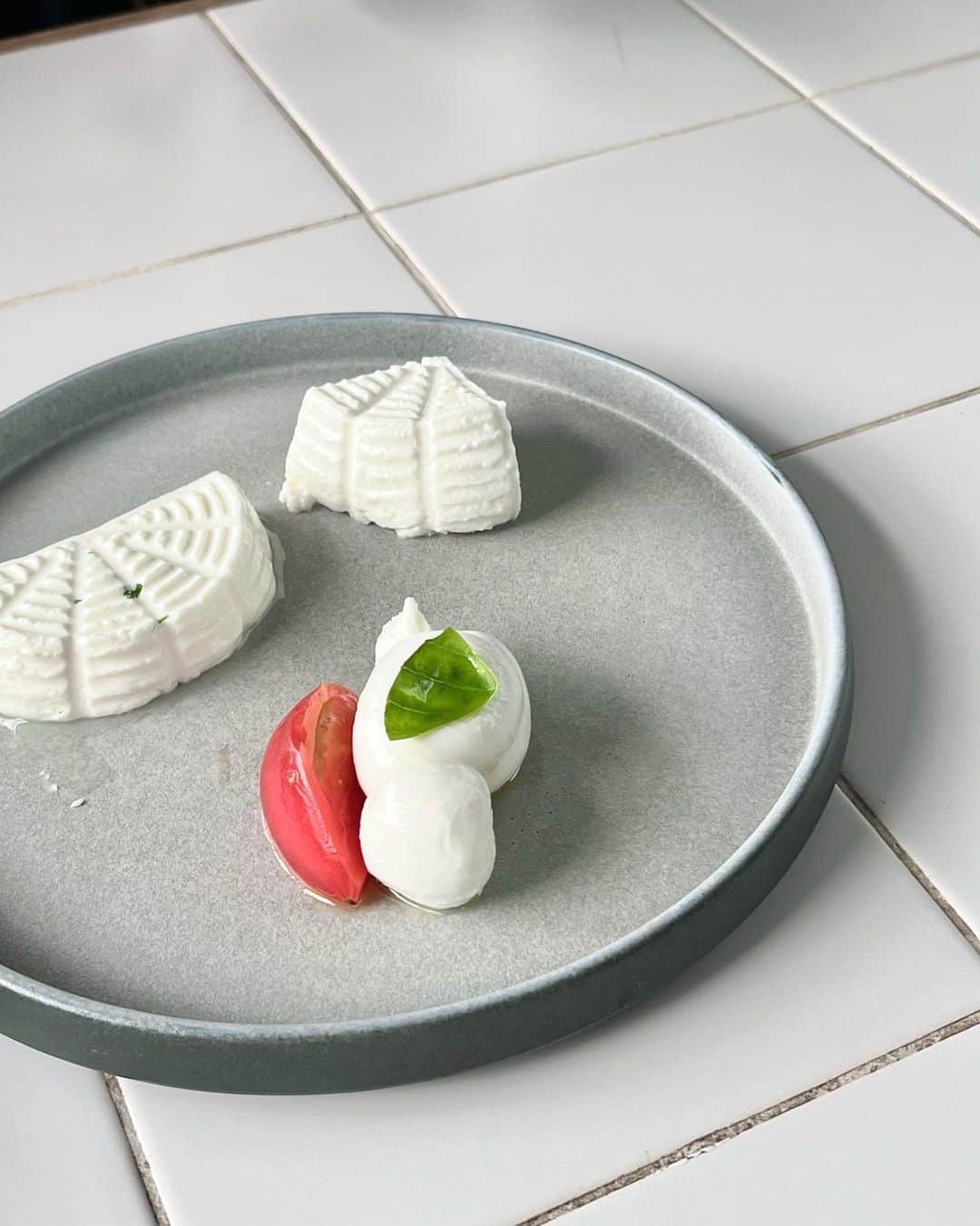 山根涼羽のグルメインスタ